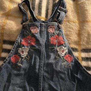 Hollister Dress EUC